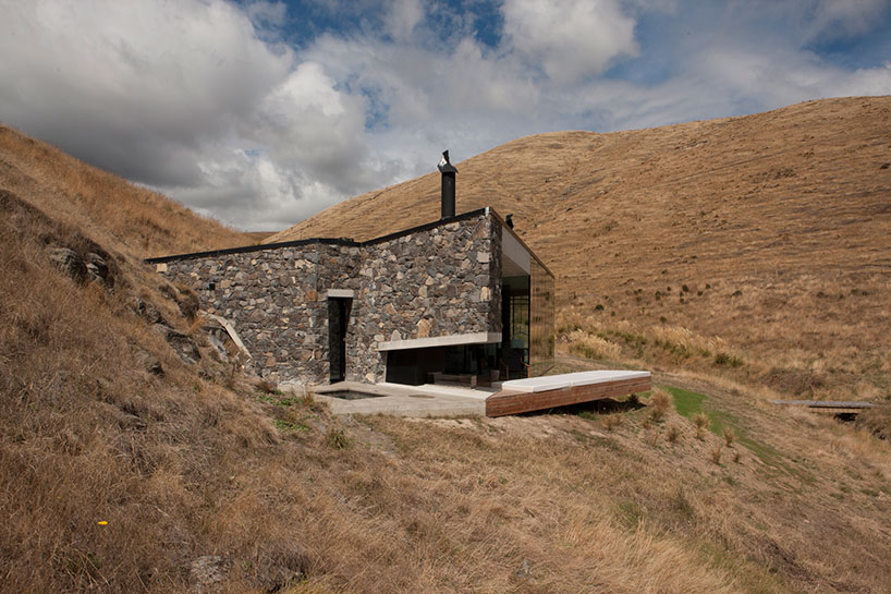 Романтический дом из камней на берегу в Новой Зеландии (Интернет-журнал ETODAY)