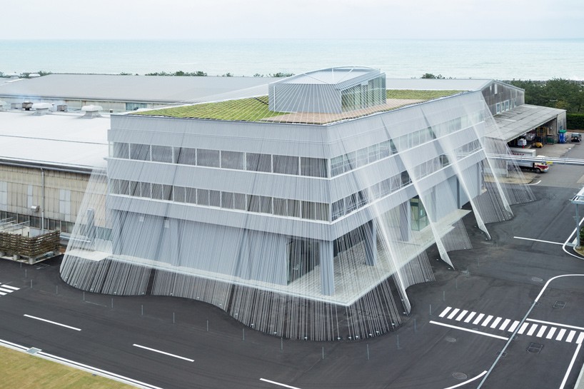 Офисное здание в Японии перевязанное карбоновыми тросами (Интернет-журнал ETODAY)