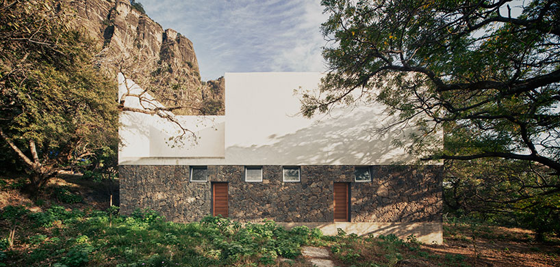 Дом с поворотными стенами из стекла в Мексике (Интернет-журнал ETODAY)