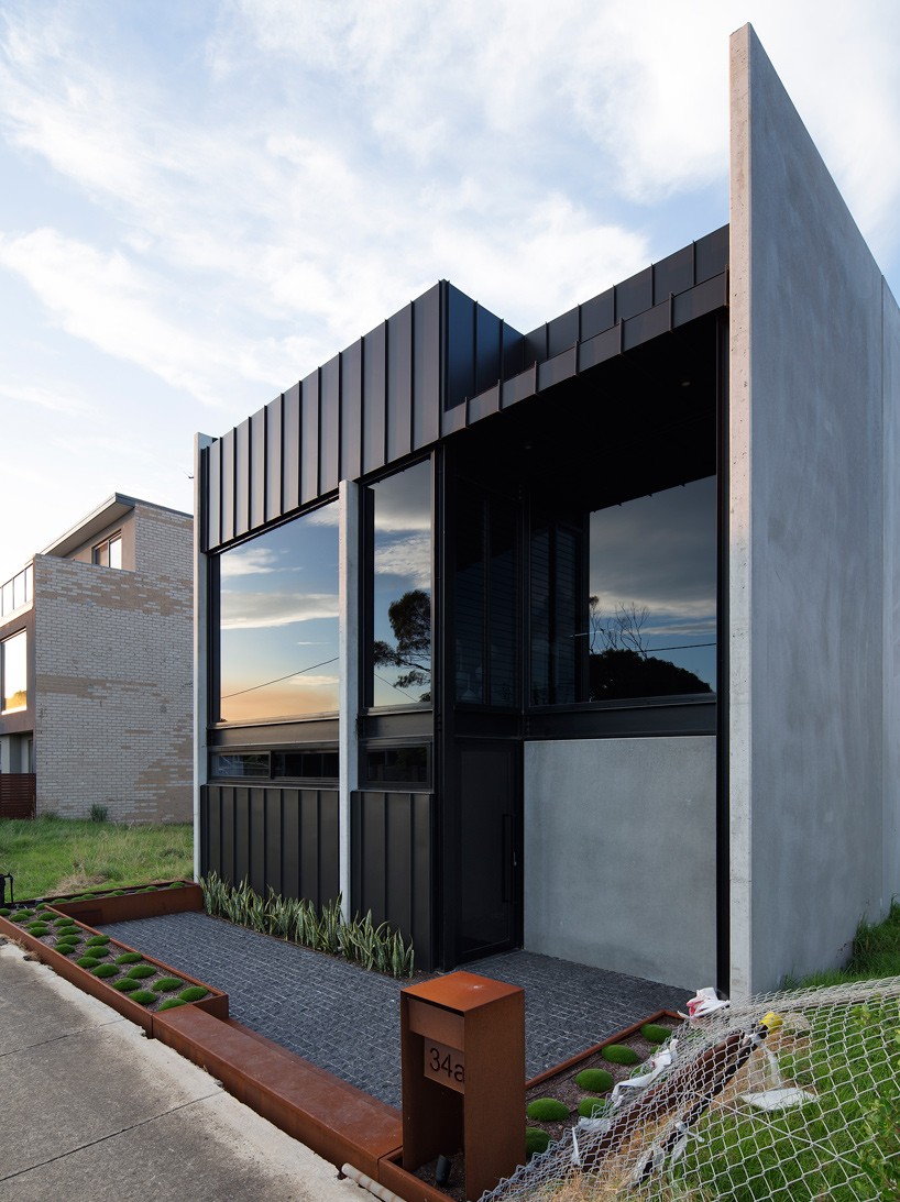 Компактный дом с двориком в Австралии (Интернет-журнал ETODAY)